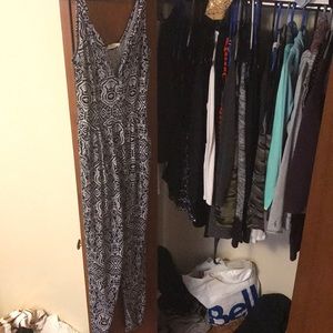 Pantsuit size small from bluenotes